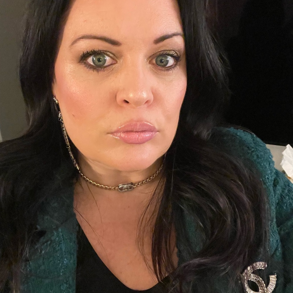 Meet your Posher, Erin